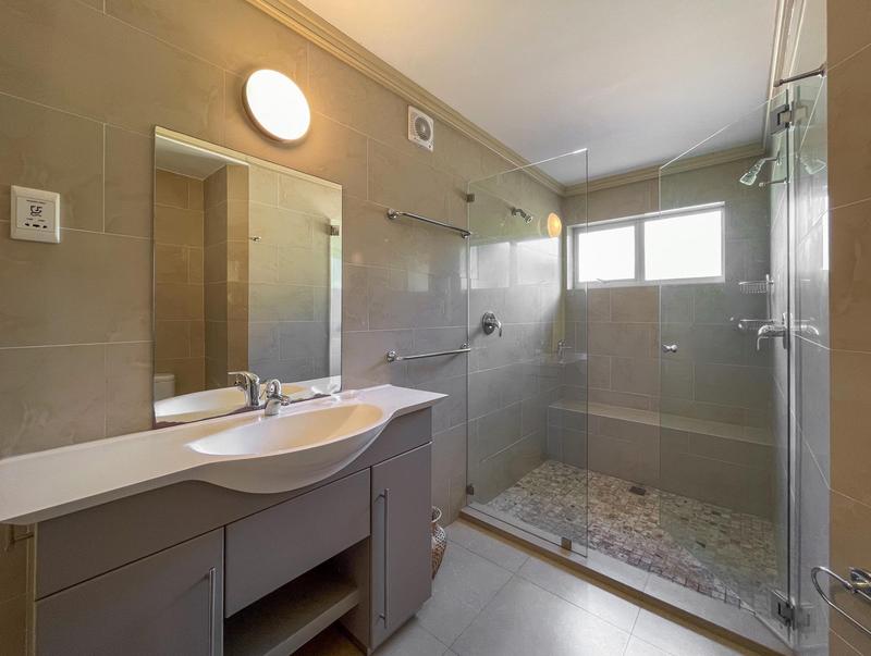 4 Bedroom Property for Sale in Hout Bay Western Cape